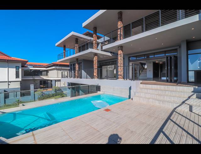 6 BEDROOM HOUSE FOR SALE IN IZINGA